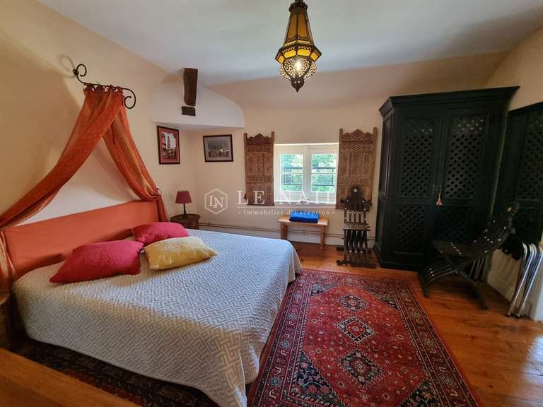 Château Châtellerault - 12 chambres - 650m²