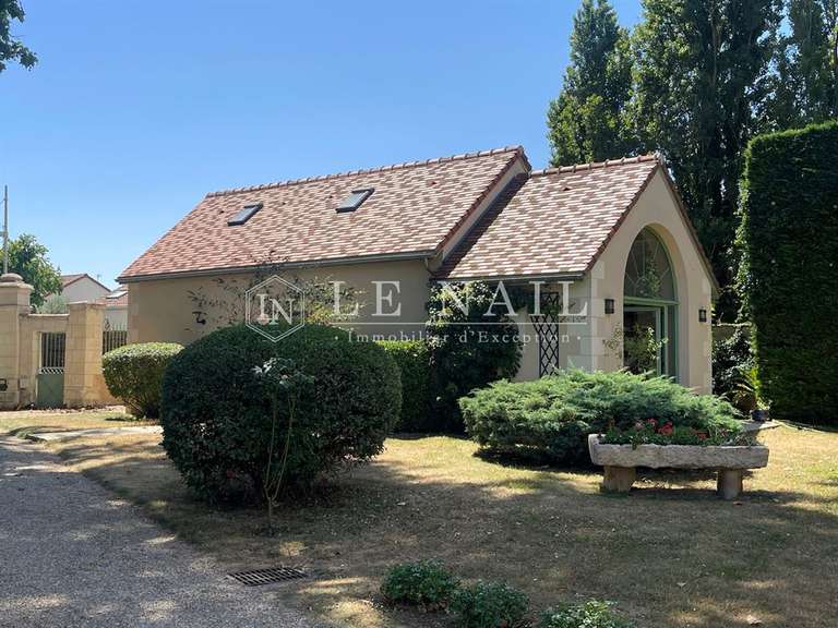 House Châtellerault - 357m²