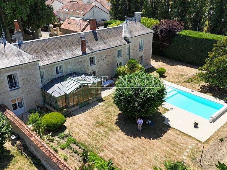 House Châtellerault - 357m²