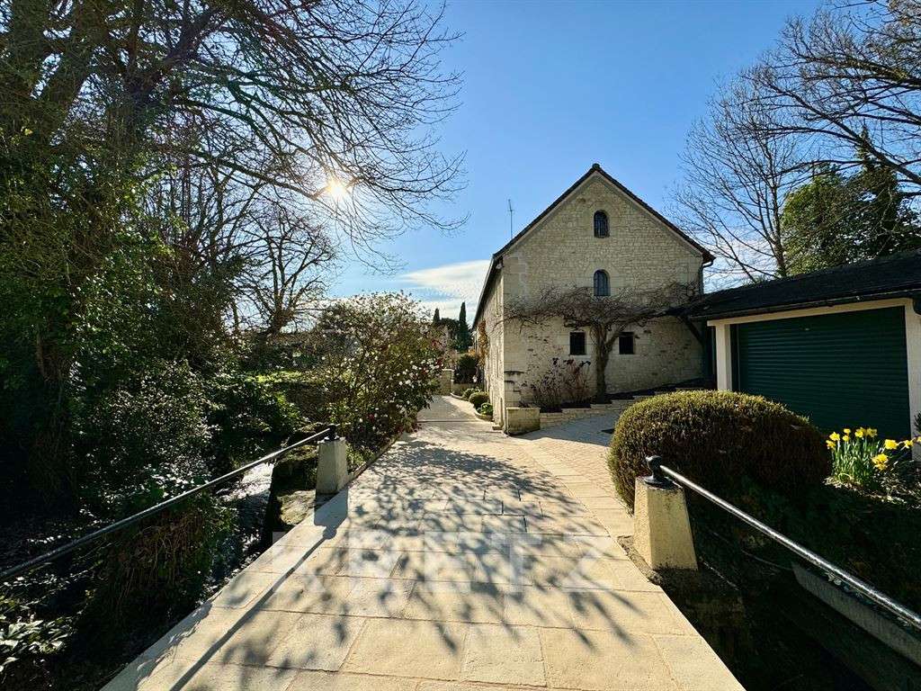 House Châtellerault