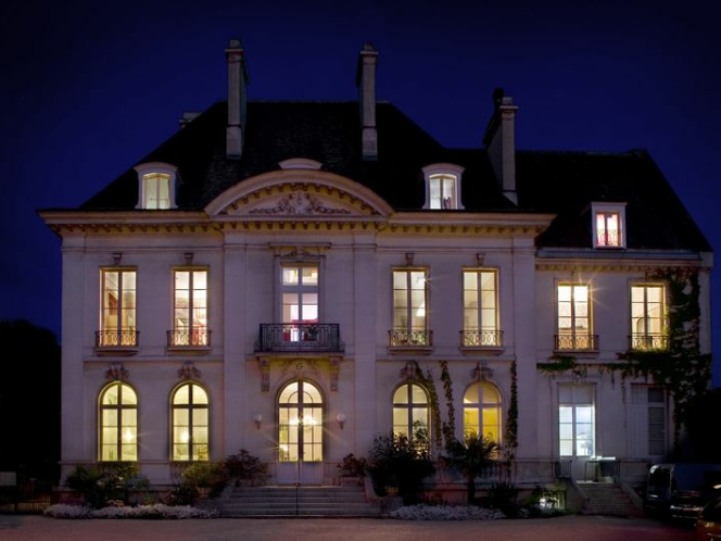 Sale Manor Châtellerault