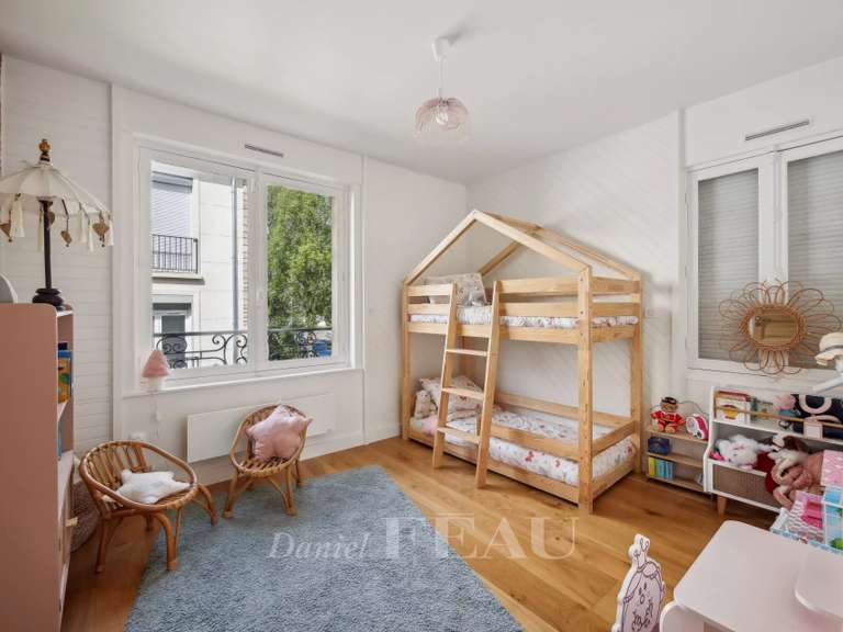 Maison Châtenay-Malabry - 6 chambres - 614m²