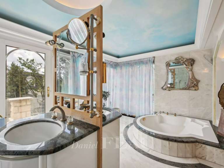 Maison Châtenay-Malabry - 6 chambres - 614m²