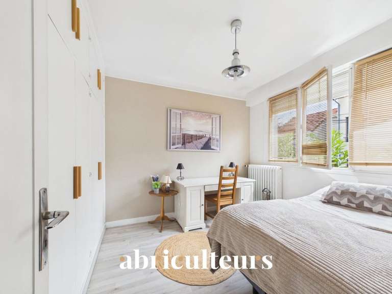 Maison Châtillon - 5 chambres - 140m²