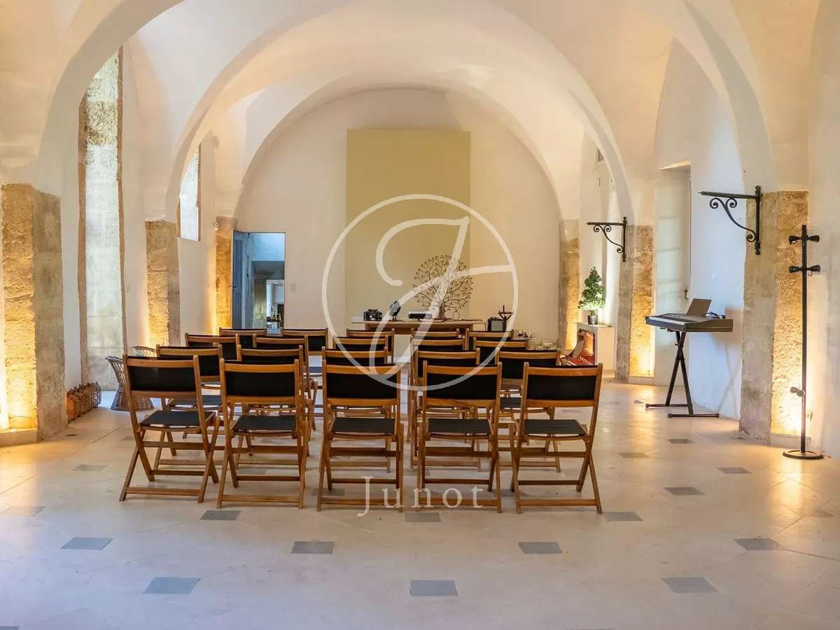 Château Châtillon-en-Bazois