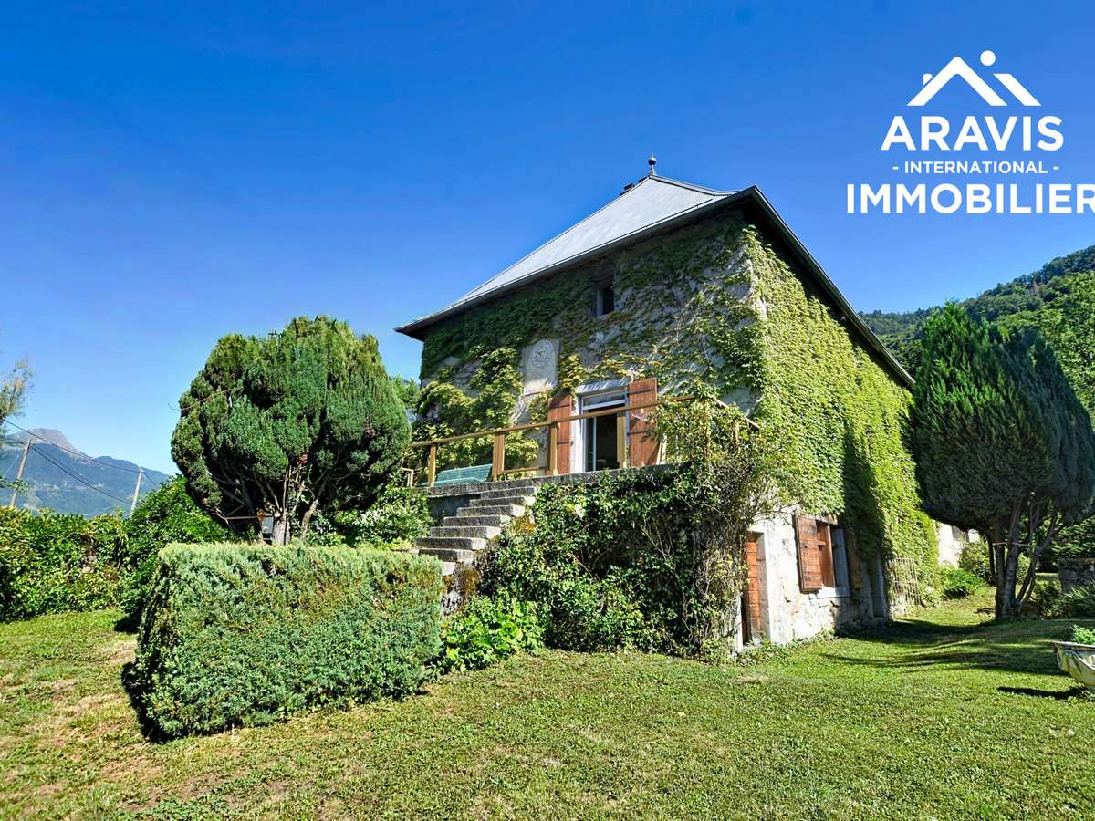 Maison Châtillon-sur-Cluses
