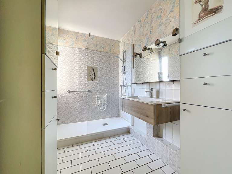 Appartement Chatou - 2 chambres - 103m²