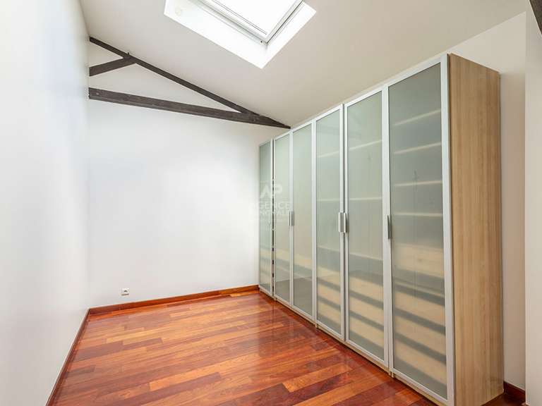 Maison Chatou - 6 chambres - 236m²