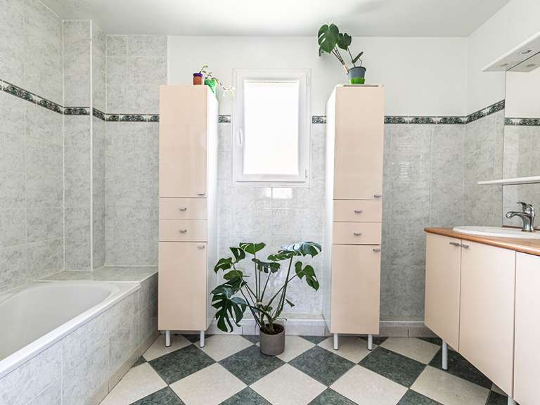 Maison Chatou - 5 chambres - 139m²
