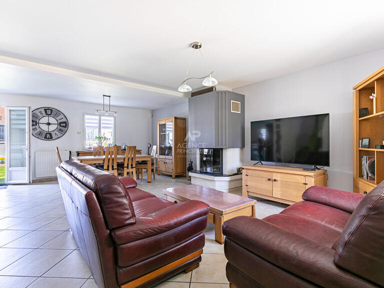Maison Chatou - 5 chambres - 139m²