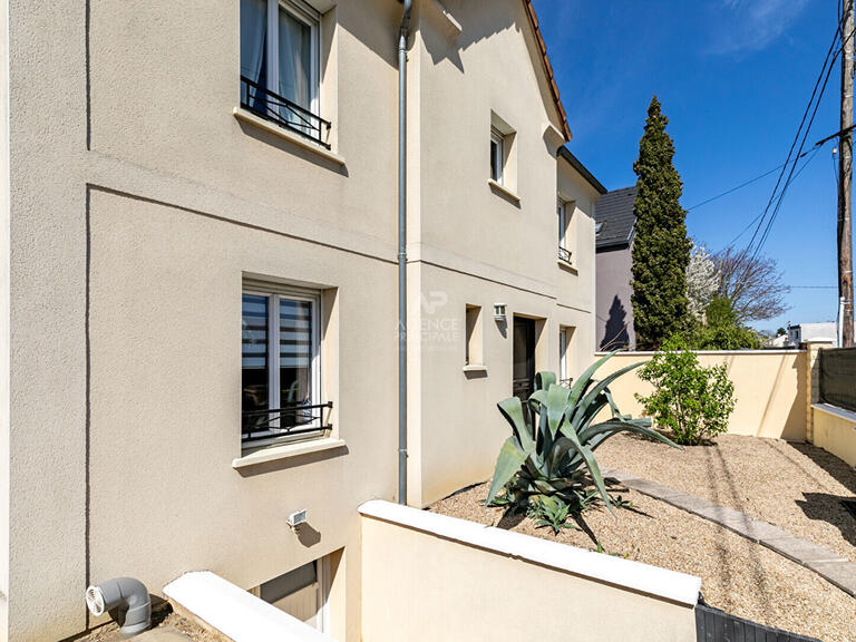 Maison Chatou - 5 chambres - 139m²