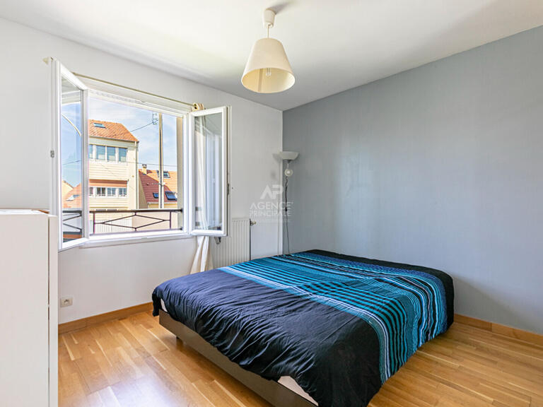 Maison Chatou - 5 chambres - 139m²