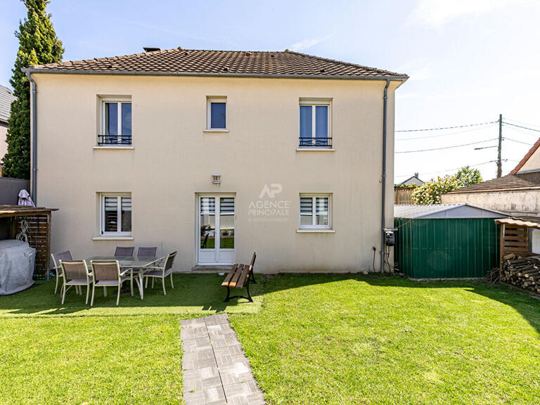 Maison Chatou - 5 chambres - 139m²