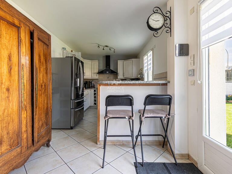Maison Chatou - 5 chambres - 139m²