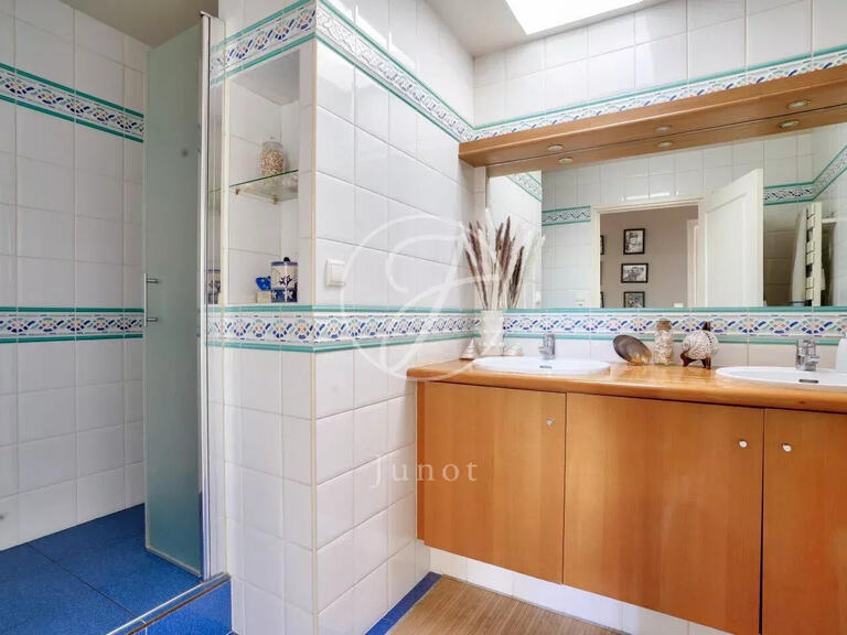 House Chatou - 4 bedrooms - 274m²