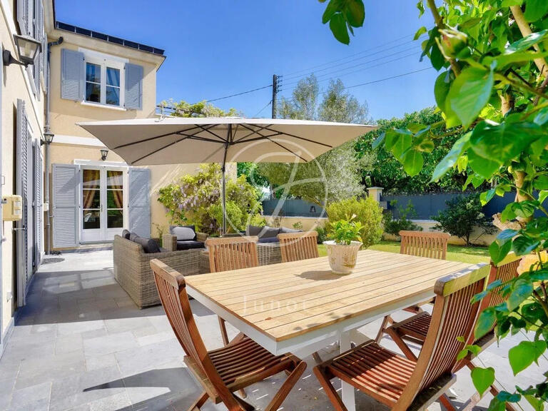 House Chatou - 4 bedrooms - 274m²