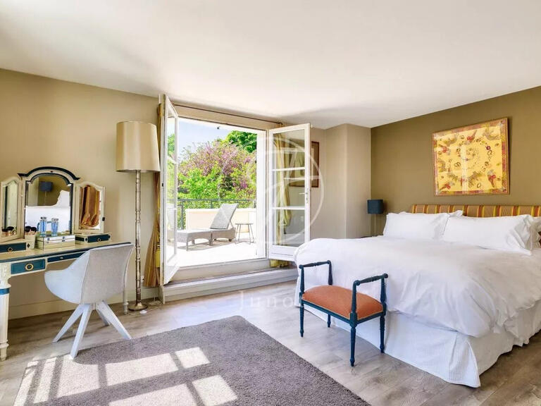 House Chatou - 4 bedrooms - 274m²
