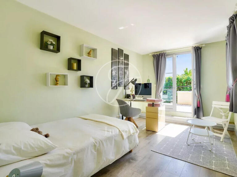 House Chatou - 4 bedrooms - 274m²