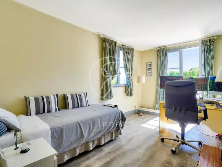 House Chatou - 4 bedrooms - 274m²
