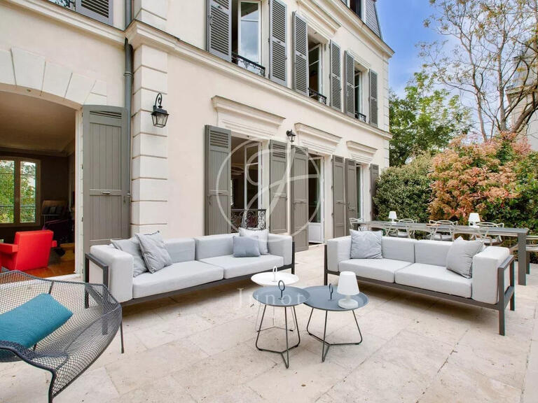 Maison Chatou - 7 chambres - 345m²