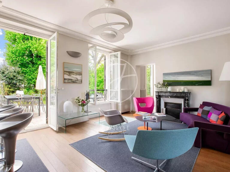 Maison Chatou - 7 chambres - 345m²