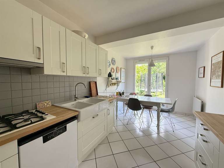 House Chatou - 4 bedrooms - 140m²
