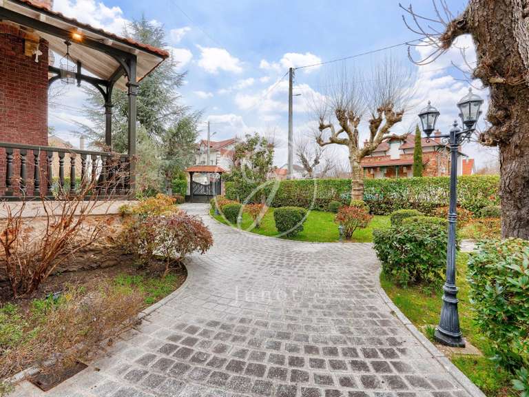 House Chatou - 6 bedrooms - 234m²