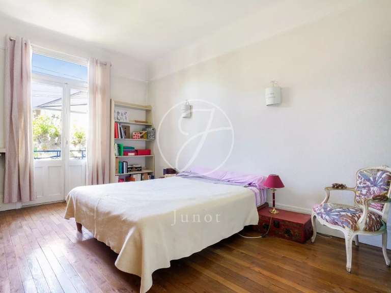 Maison Chatou - 5 chambres - 450m²