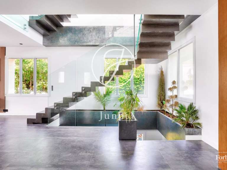 Maison Chatou - 4 chambres - 292m²