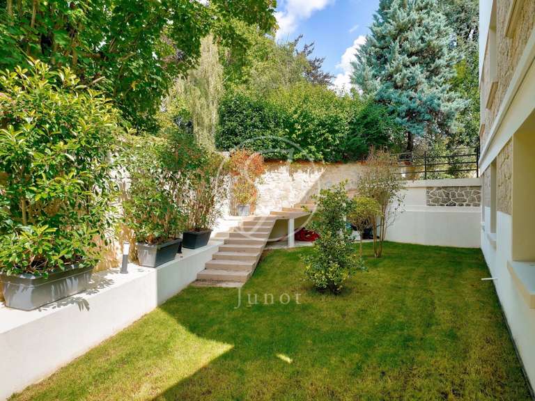 House Chatou - 4 bedrooms - 292m²