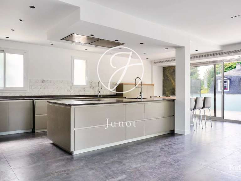 Maison Chatou - 4 chambres - 292m²