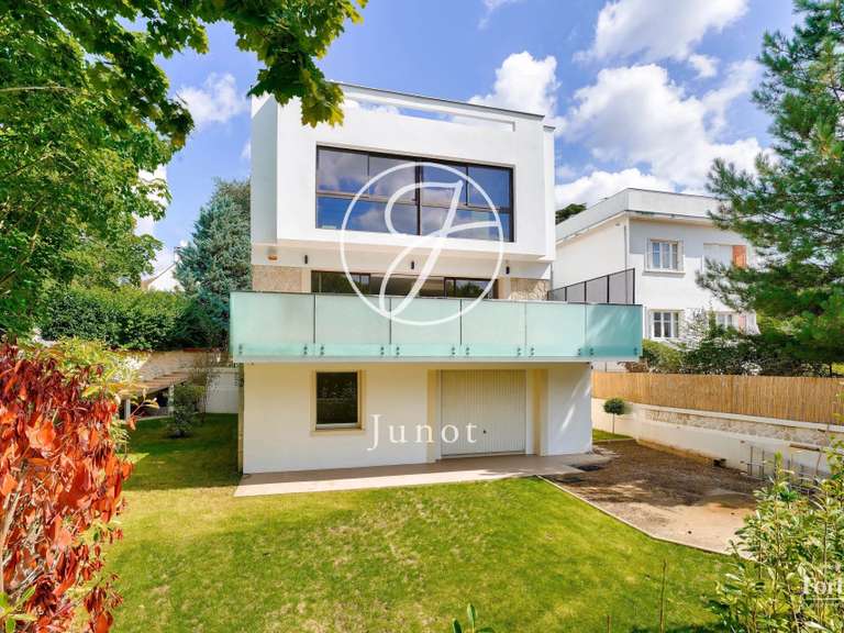 Maison Chatou - 4 chambres - 292m²