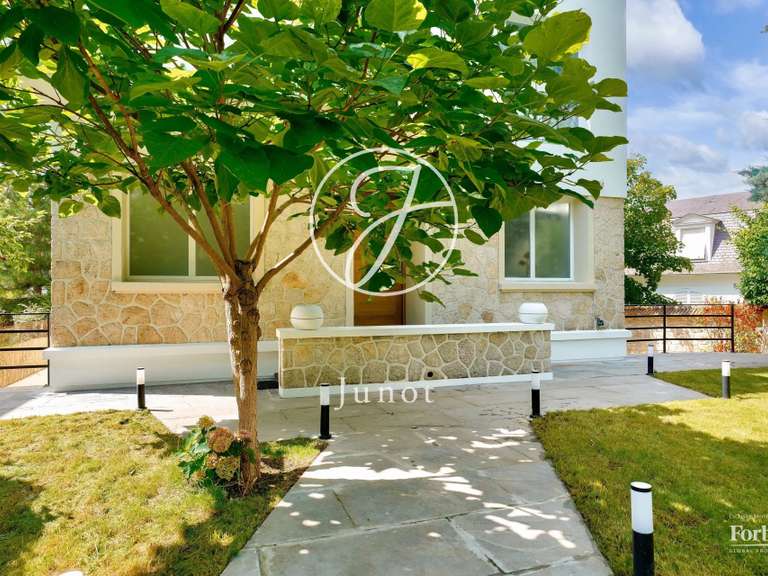 Maison Chatou - 4 chambres - 292m²