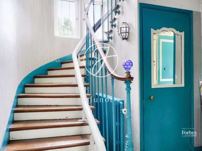 Maison Chatou - 7 chambres - 272m²