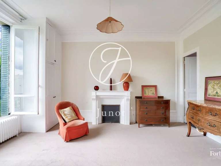 Maison Chatou - 7 chambres - 272m²