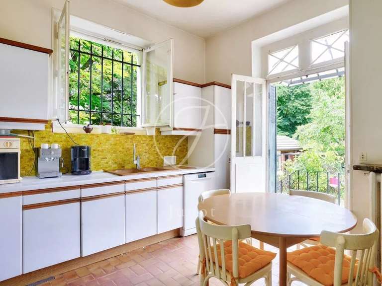 Maison Chatou - 7 chambres - 272m²