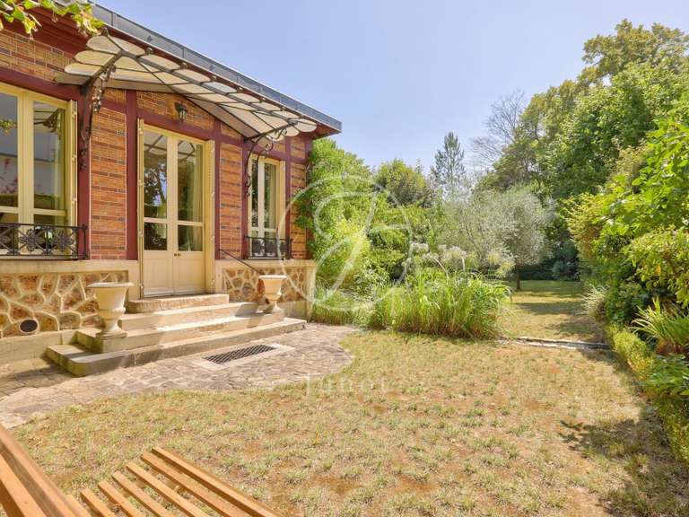 Maison Chatou - 5 chambres - 240m²
