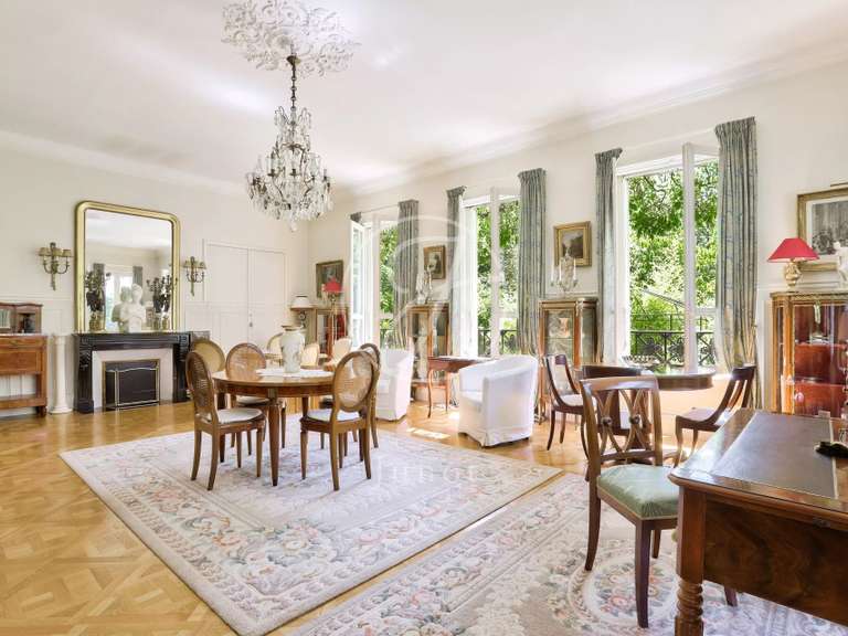 Maison Chatou - 5 chambres - 240m²
