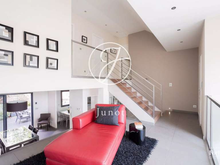 Maison Chatou - 4 chambres - 200m²