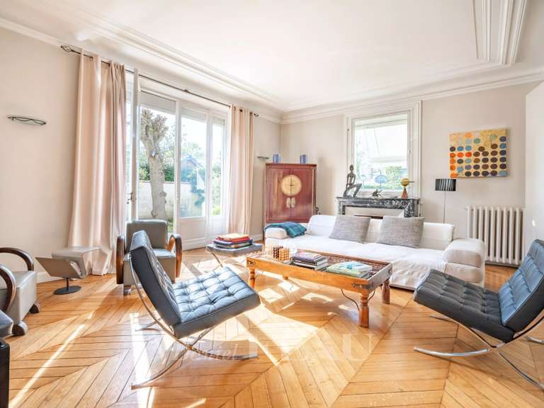 Maison Chatou - 6 chambres - 298m²