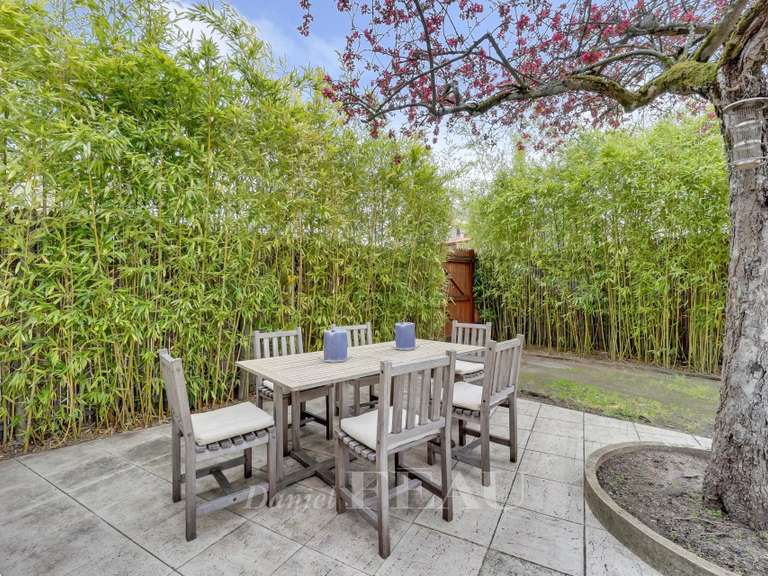 Maison Chatou - 6 chambres - 298m²