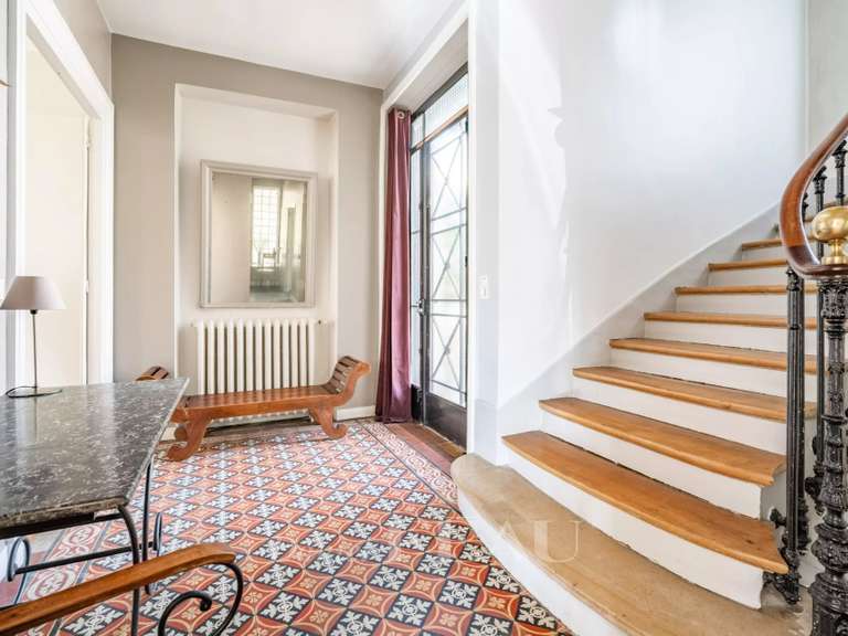 Maison Chatou - 6 chambres - 298m²