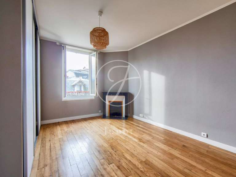 Maison Chatou - 4 chambres - 177m²