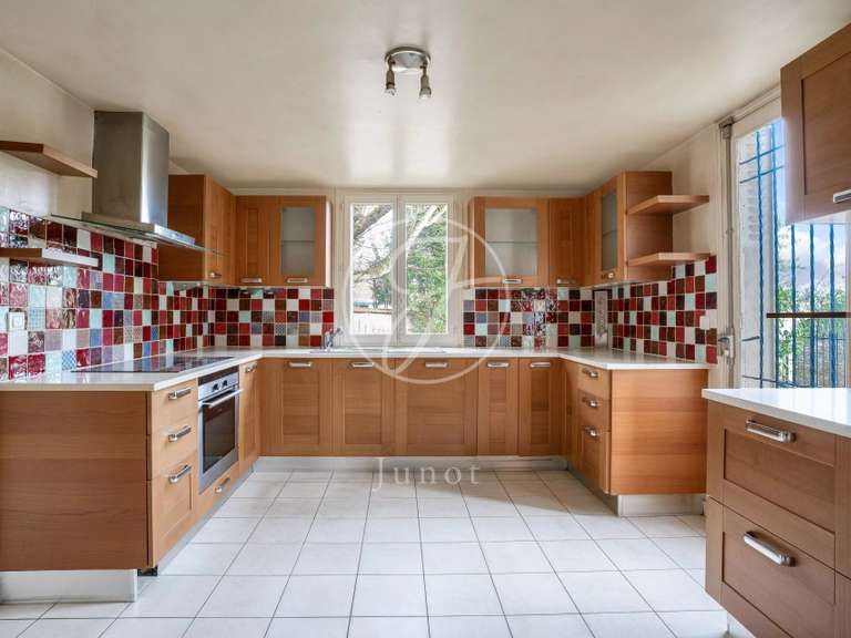Maison Chatou - 6 chambres - 272m²
