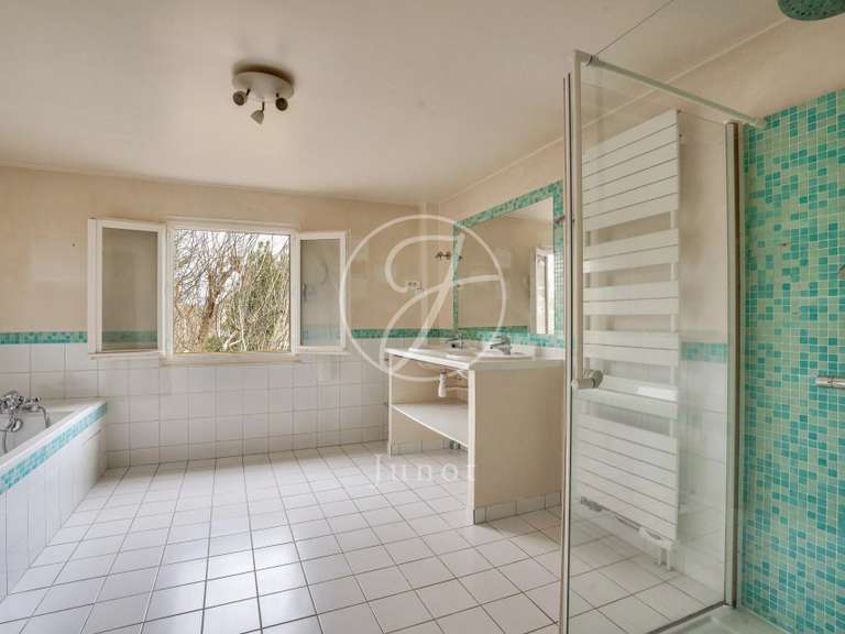 Maison Chatou - 6 chambres - 272m²