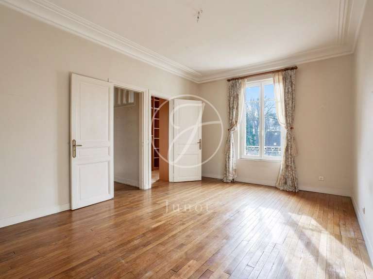 Maison Chatou - 6 chambres - 272m²