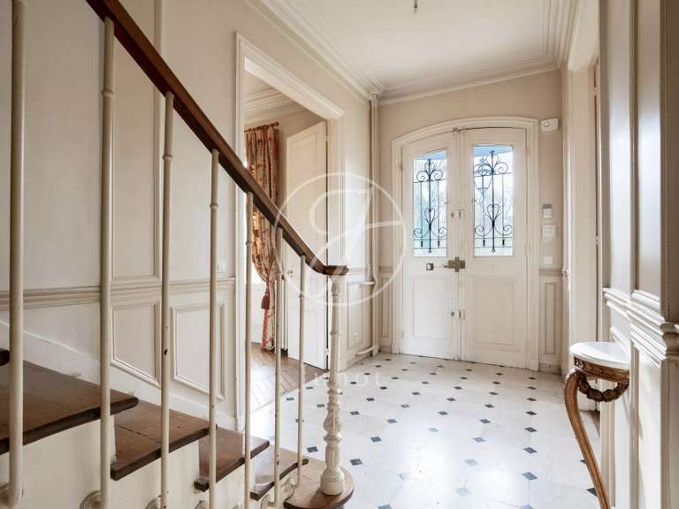 Maison Chatou - 6 chambres - 272m²