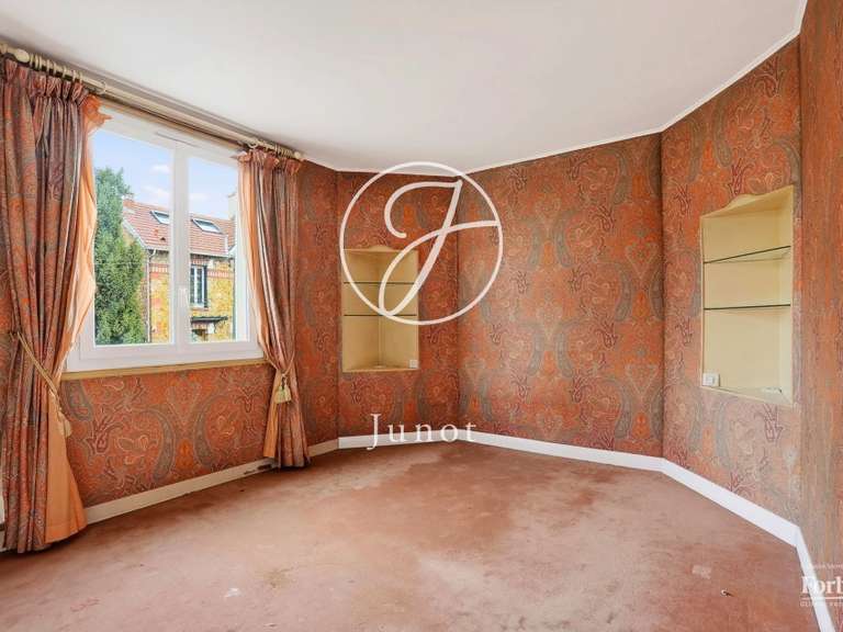 Maison Chatou - 4 chambres - 147m²