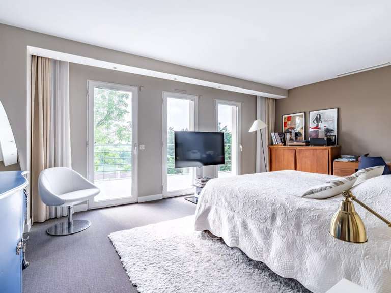 Maison Chatou - 4 chambres - 360m²