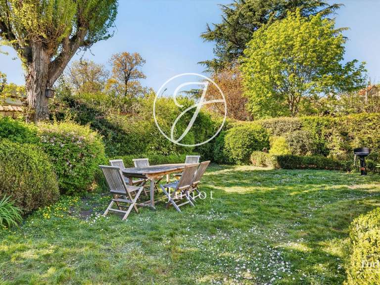 House Chatou - 5 bedrooms - 193m²